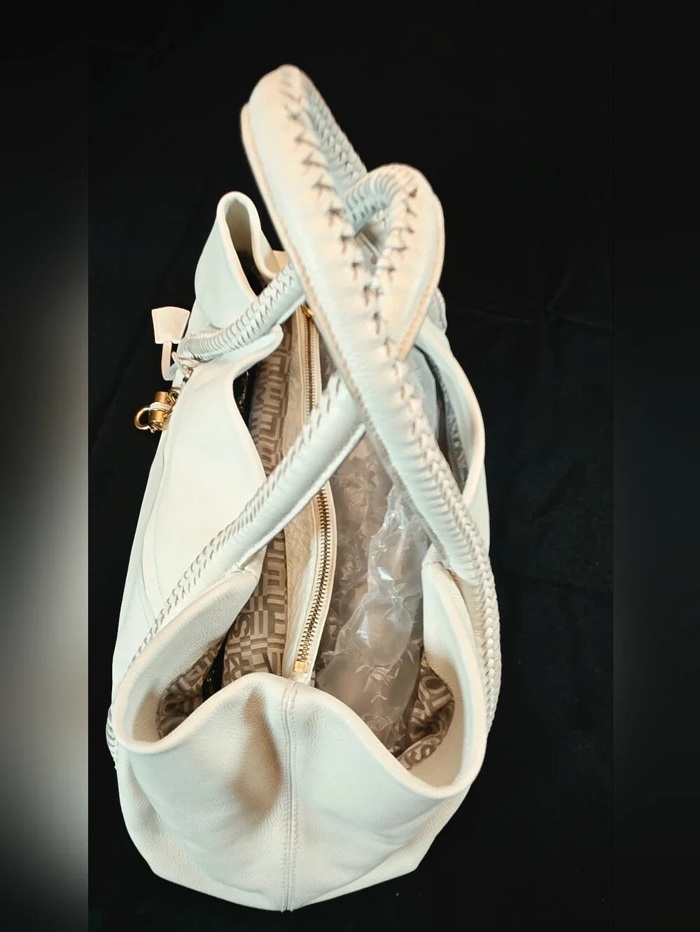 Salvatore Ferragamo White Leather Tote Bag. Comes with COA